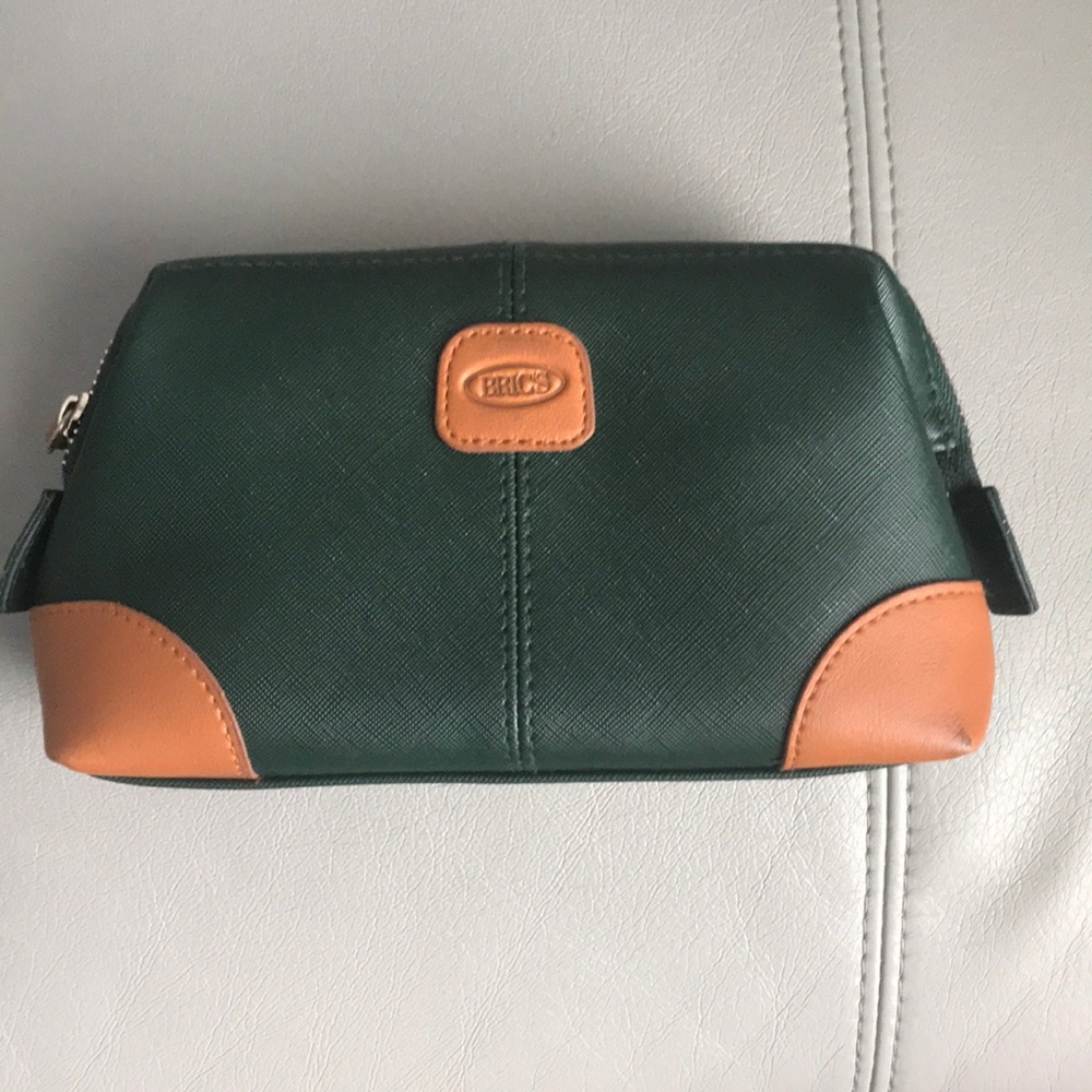 Bric’s Cosmetic pouch